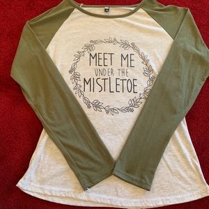 Meet me under the mistletoe long sleeve